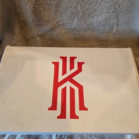 Men's Size 14 - Nike Kyrie 4 Low TB Black White Black (DM5041-001) - Picture 9 of 11